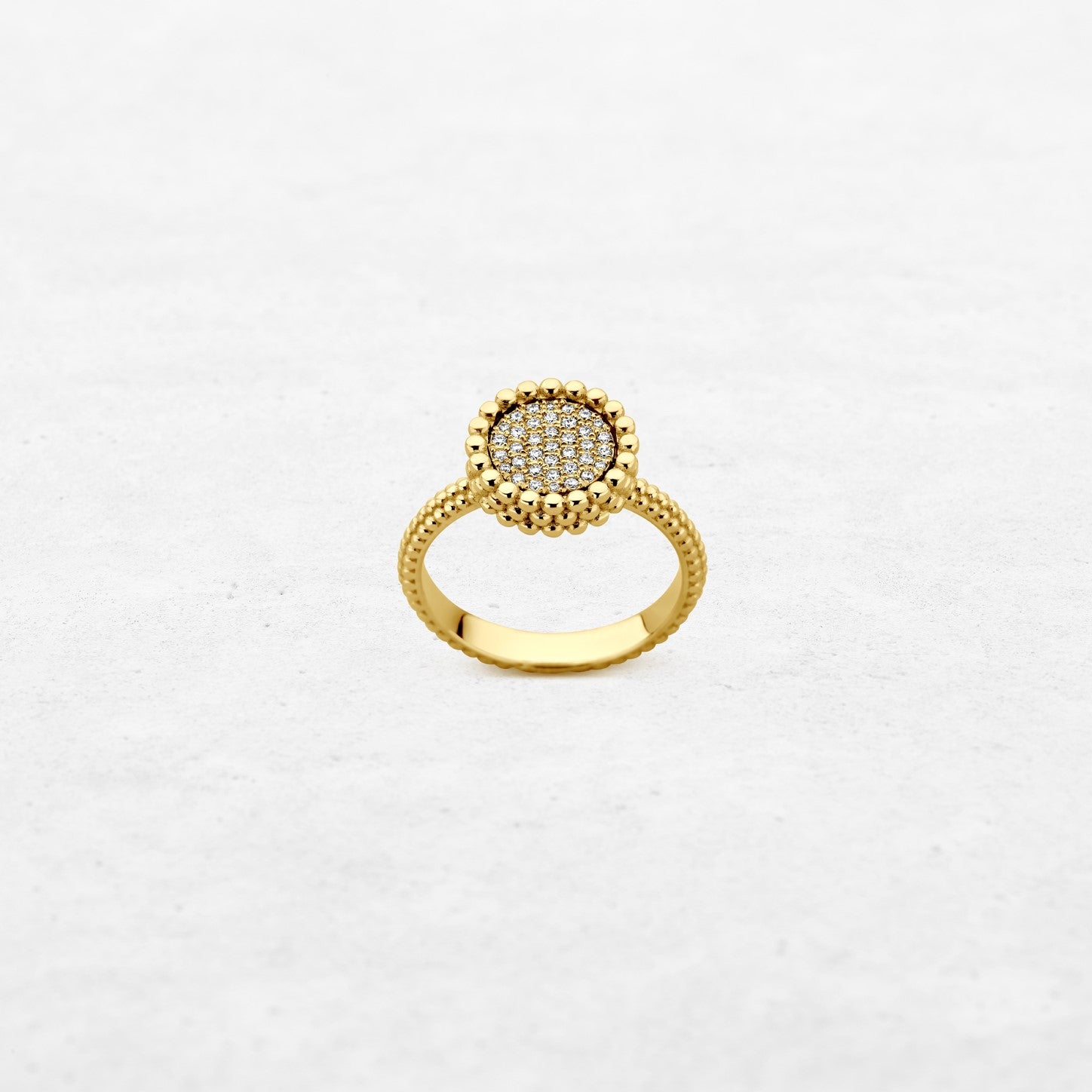O! Jewelry Haze Ring | OR-5757 – made in Antwerp with 18k gold and ethically sourced diamonds.