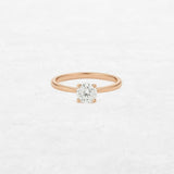 Round Solitaire Engagement Ring | OR-0001
