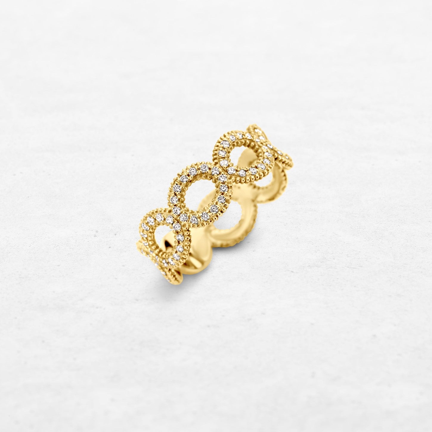 O! Jewelry Revolve Open | OR-5788 – made in Antwerp with 18k gold and ethically sourced diamonds.