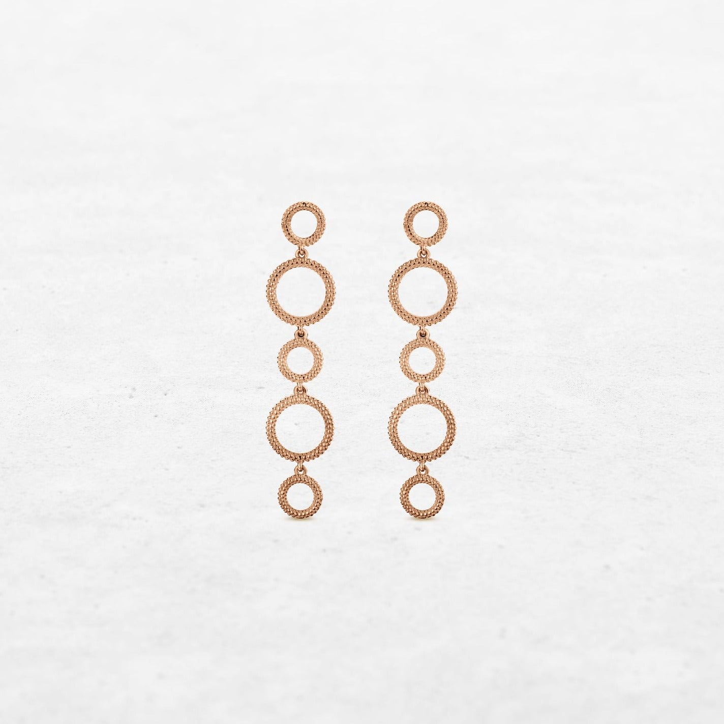 O! Jewelry Sphere Earrings | OE-8596 – solid 18k gold, made in Belgium.