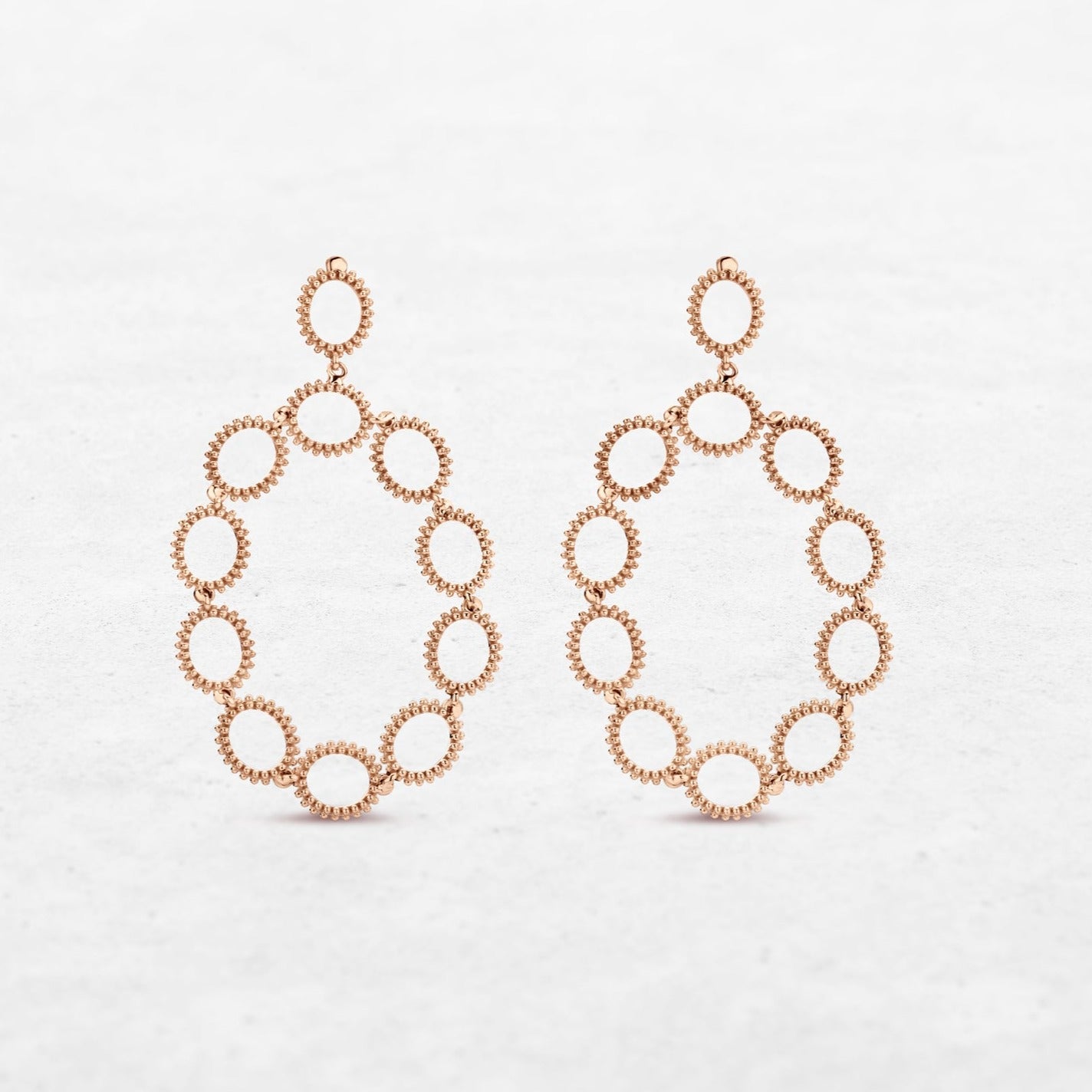 Luxury Isle Earrings | OE-8148 in 18-karat gold, handcrafted in Antwerp.