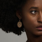 Embroidery Earrings | OE-8020A with ethically sourced natural diamonds in 18k gold, handcrafted in Antwerp.