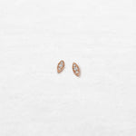 Leaf Earring | OE-6031 with ethically sourced natural diamonds in 18k gold, handcrafted in Antwerp.