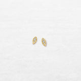 O! Jewelry Leaf Earring | OE-6031 – made in Antwerp with 18k gold and ethically sourced diamonds.