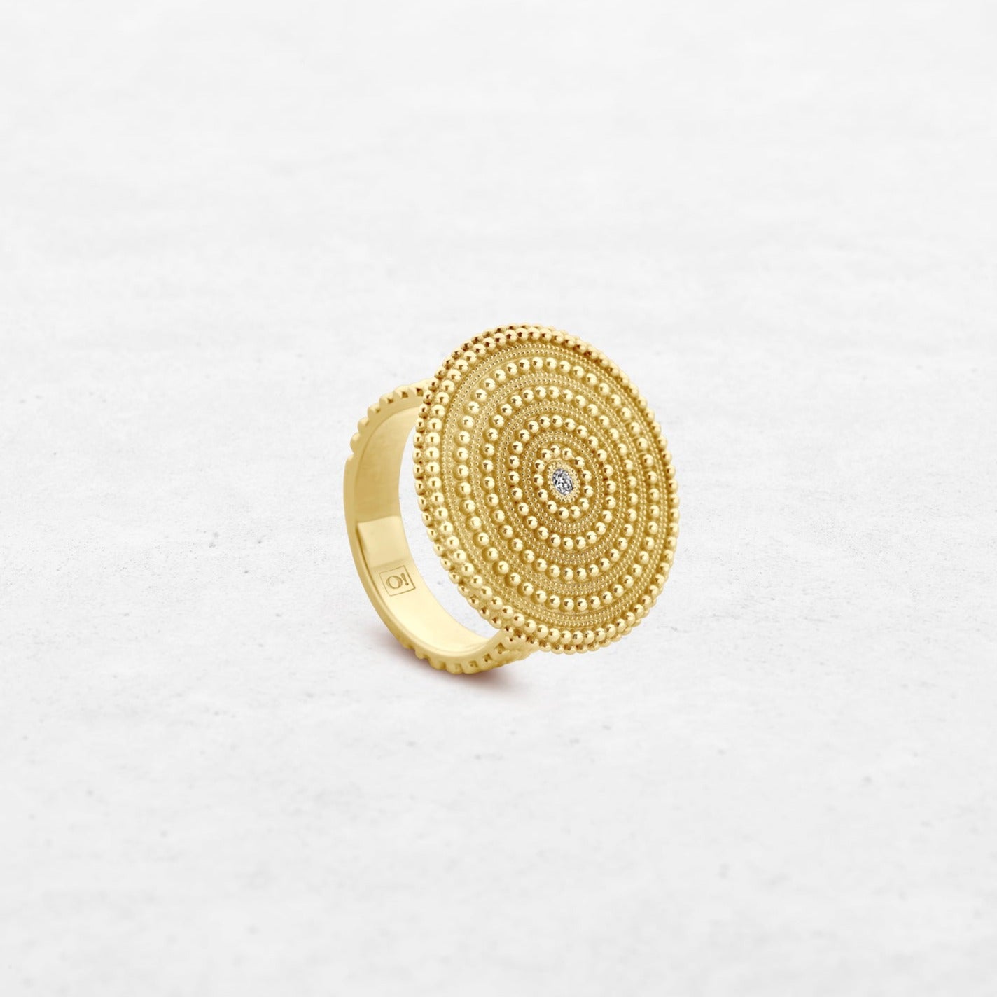 Luxury Platform Ring | OR-8161 in 18-karat gold with hand-set natural diamonds, designed in Belgium.