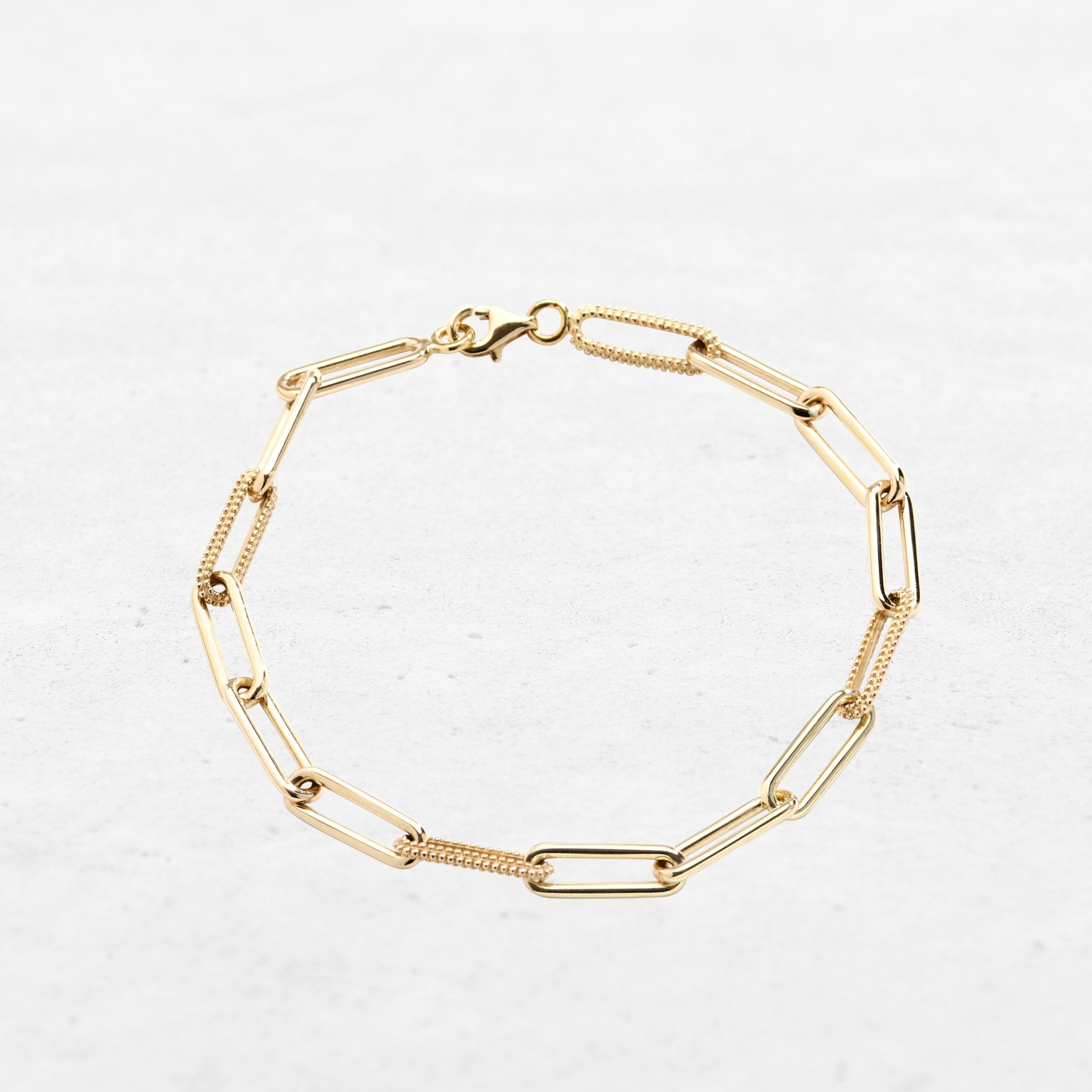 Luxury Clip Bracelet | OB-9100 in 18-karat gold, handcrafted in Antwerp.