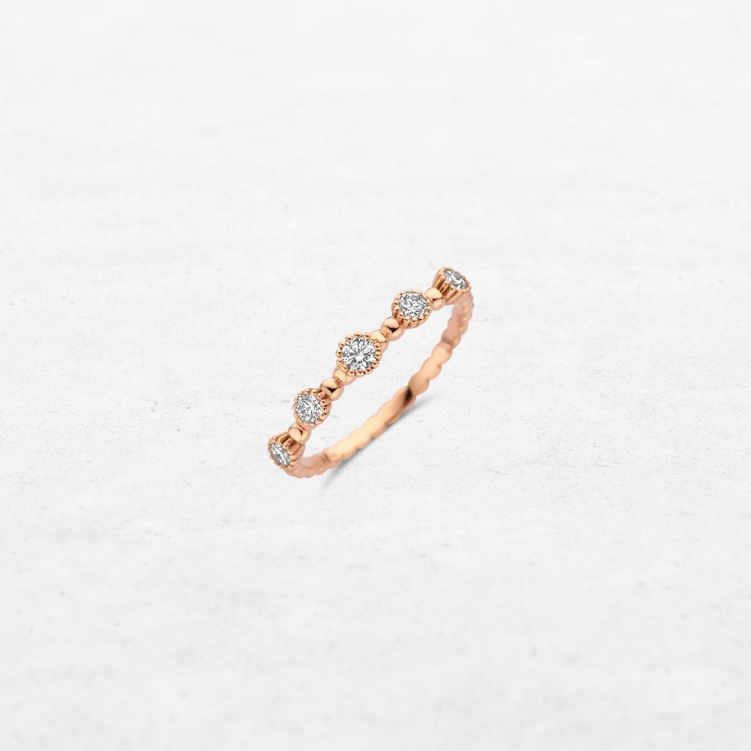 Timeless Flux Ring Five | YT226092YC with natural diamonds and 18k gold, responsibly made in Antwerp.