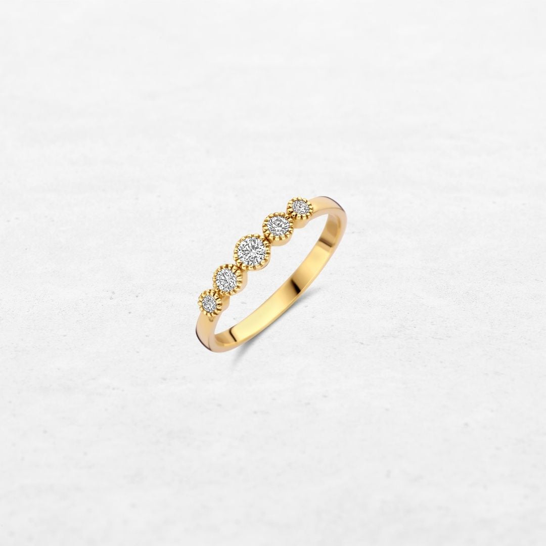 Eclipse Ring | YT222409YA with ethically sourced natural diamonds in 18k gold, handcrafted in Antwerp.