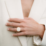 Plateau Ring | OR-4113 with ethically sourced natural diamonds in 18k gold, handcrafted in Antwerp.