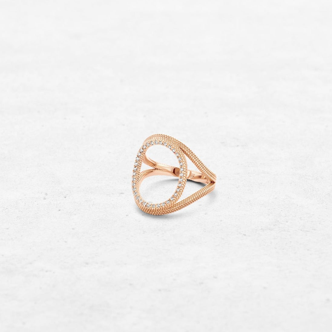 Architect Open | OR-8205 with ethically sourced natural diamonds in 18k gold, handcrafted in Antwerp.