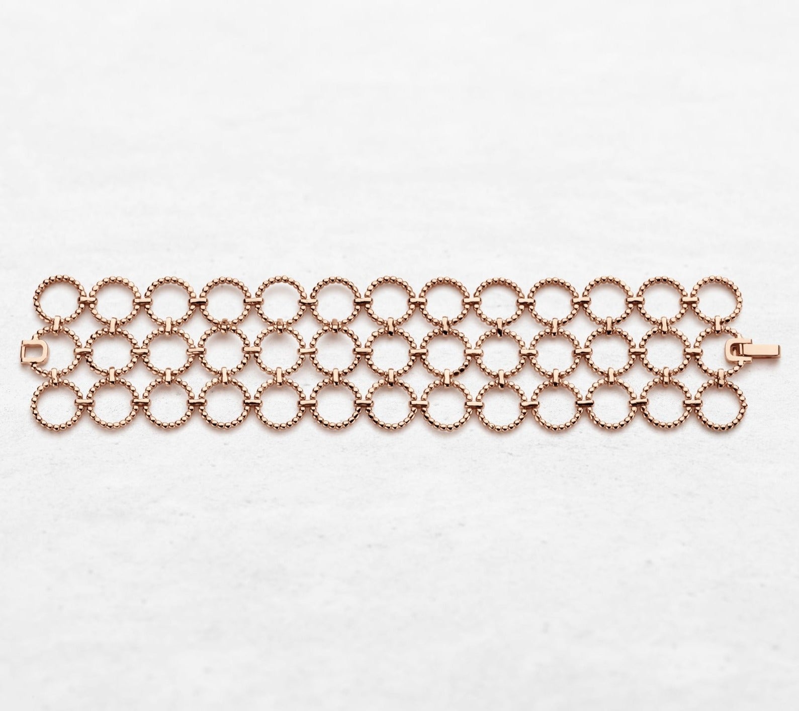 Circular bracelet with three rows in rose gold made by O! Jewelry