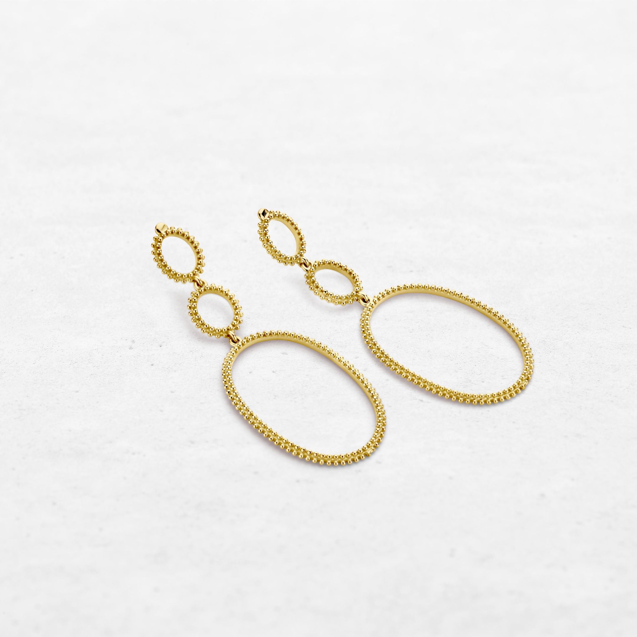 Architect Earrings OE-8591 in 18 karat yellow gold.