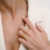 Circular ring with in rose gold on hand made by O! Jewelry